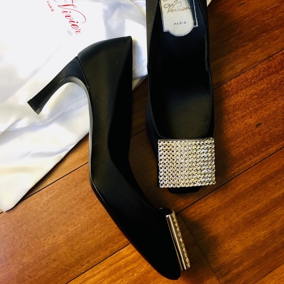 Roger Vivier - Trompette Kitten Heels (34.5 size) - Picture 2 of 8